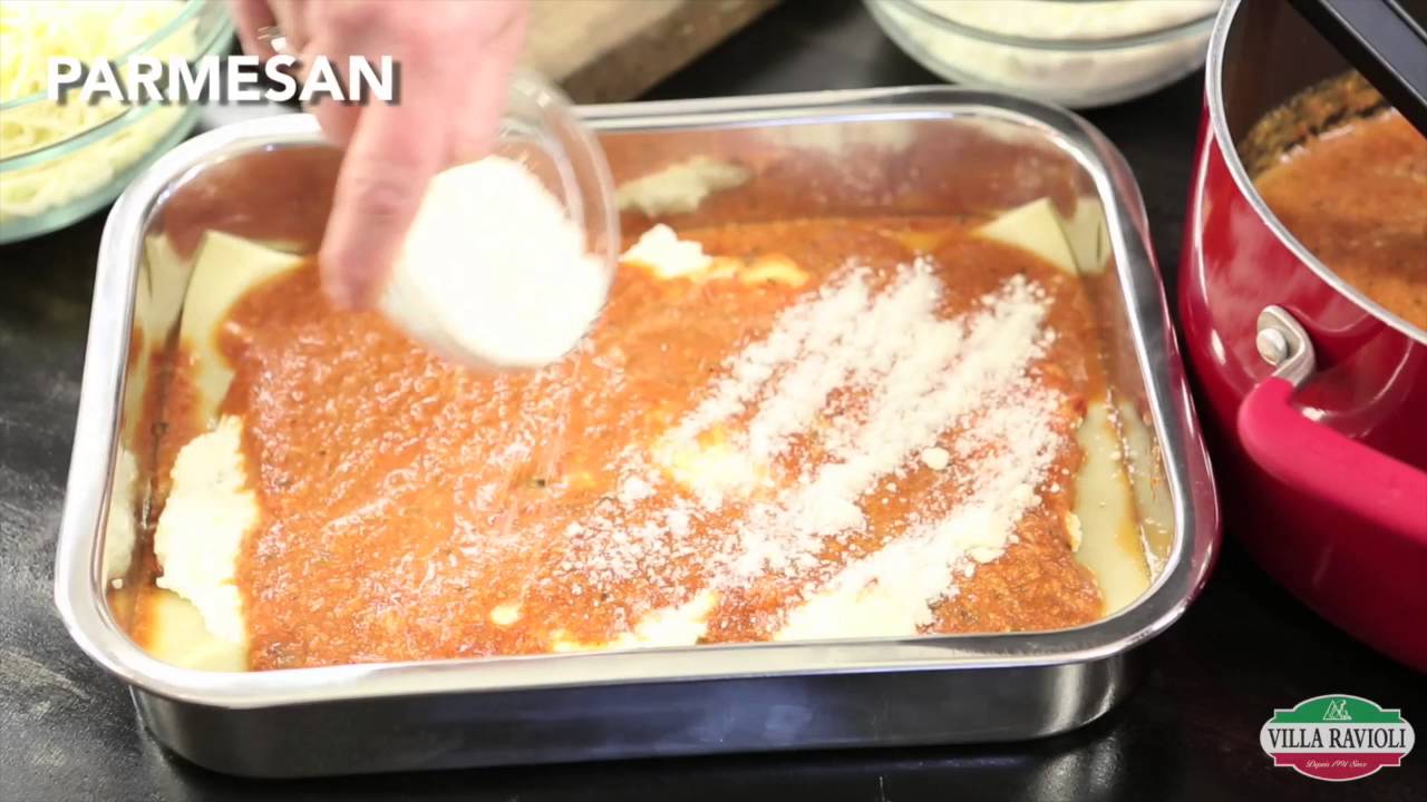Lasagne traditionnelle rosée et sa napolitaine