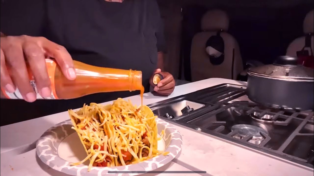 Living In My Van| I Made The Best Vegetarian Tacos | Ep.36
