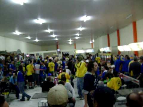 Atirei o pau no indio no paradouro..