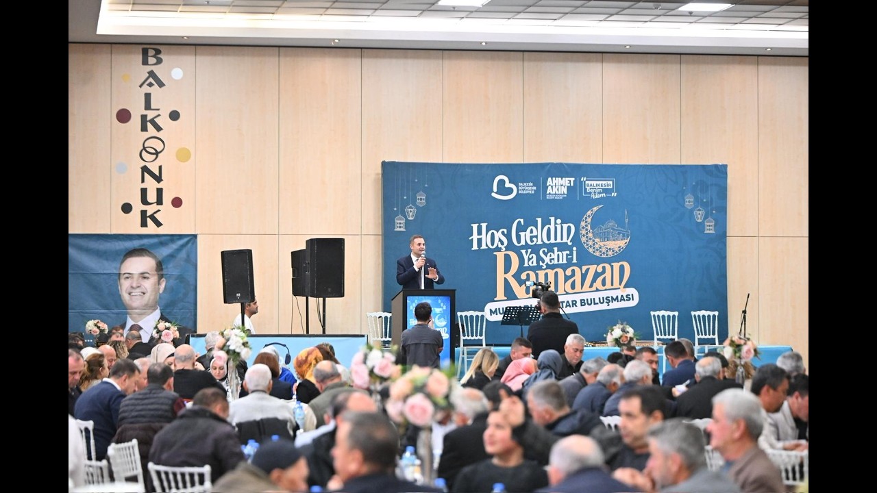 Akın, Muhtarlarla İftarda Bir Araya Geldi