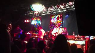 Dr. Dog &quot;Mirror, Mirror&quot; 2/15/11