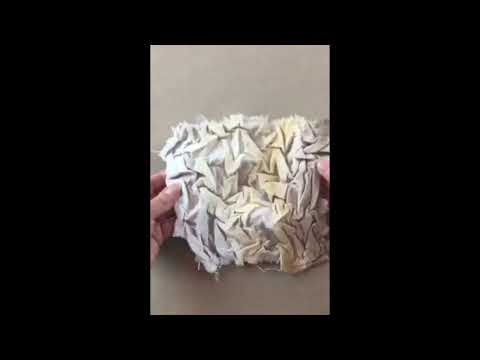 Japanese Shibori manual tie-dying technique inspires folding method painting
