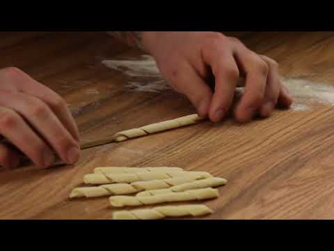 Pasta Masterclass - How to make Busiate by Mateo Zielonka