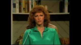 Reba McEntire -I Don't Think Love Ought To Be That Way
