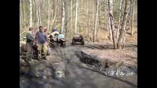 preview picture of video 'Wagon Wheel mudhole'