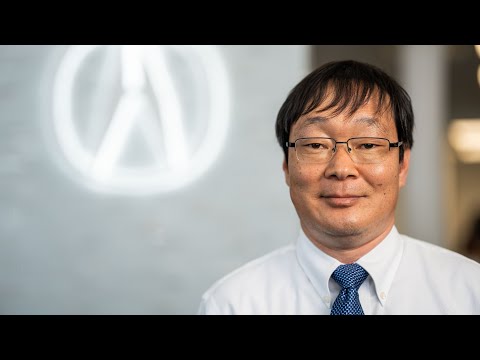 Sales & Leasing Consultant Yong Kim