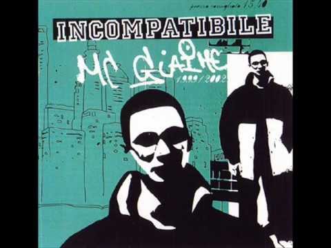 Scimmie del Deserto - Qui