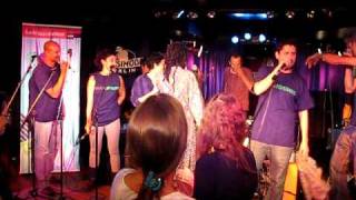 Dancing the whole night with Jaqee and Koalas Desperados at Quasimodo