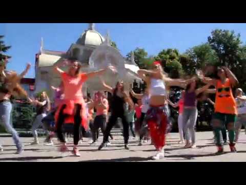 ZIN Volume 74 - 08 Fresco - Zumba feat Beto Perez (Tropi Choke)