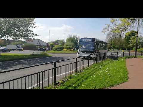 Gateshead Central Taxis YW68 PBY Not in Service at Stamfordham Road in Slatyford (27/05/2021)