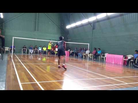 SANKAR MUTHUSAMY vs KAVEEN DHARANIRAJAN Men's Singles Badminton State Championship 2nd Round