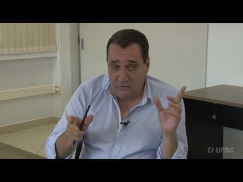 | TJ+ |  Entrevista com novo reitor da UFSC Luis Cancellier