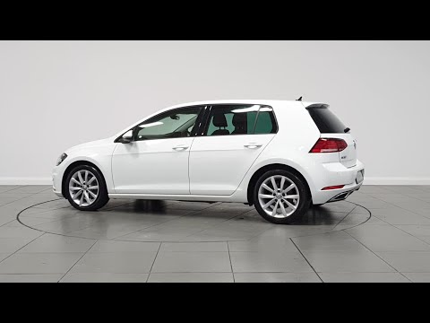 VA18OPL - 2018 Volkswagen Golf Highline 1.6TDI 115BHP