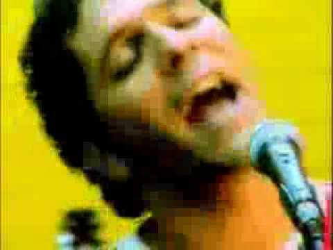 Menos Uno / Puedo Volar