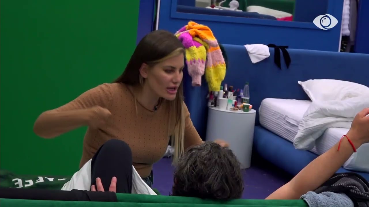 “Nuk është dashuria një puthje”/ Laerti-Valbonës: Po çohem unë i pari…