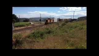 preview picture of video 'DSG 3251 KiwiRail Train, Invercargill - Bluff, iphone4s'