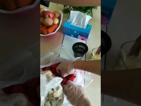 How a slow juicer making ice cream