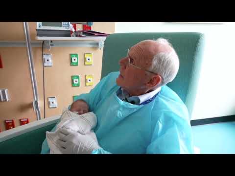 Meet This 73-Year-Old Volunteer Baby Cuddler