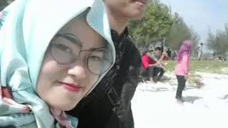 preview picture of video 'Pantai sialang buah is the best'