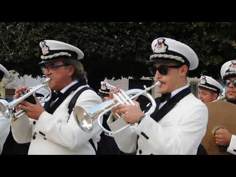 Entrata in piazza del Gran Concerto Bandistico città di Conversano Ligonzo Alberobello Santi Medici