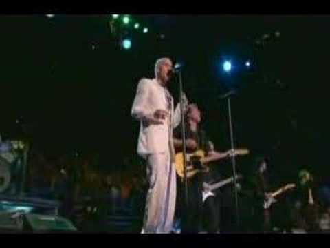 Bruce Springsteen w/ Michael Stipe - Because The Night