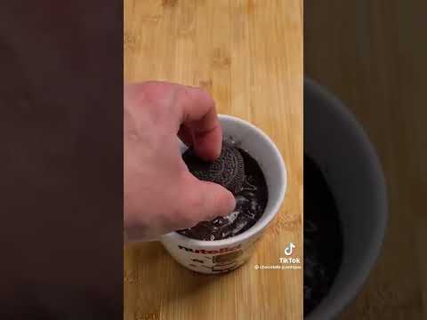 Oreo cake microwave ❤️ easyyyyyy #desert  #oreo  #food  #foodie  #nutella from tiktok:@damian lopez