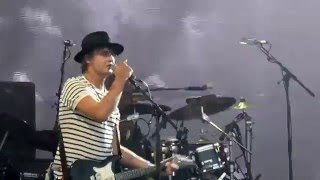 The Libertines - Can&#39;t Stand Me Now [Live at Glastonbury Festival, Pyramid Stage - 26-06-2015]