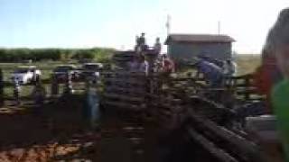 preview picture of video 'rodeio em pereiras(chácara ipê)(bruno*pintadinho)'