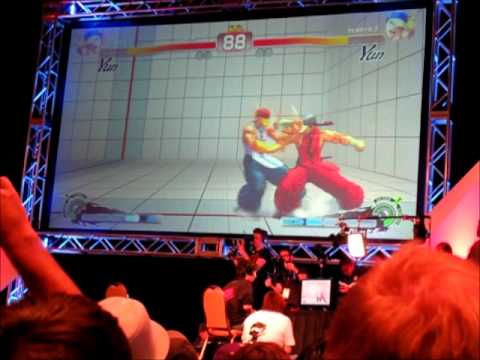 EVO 2011 SSF4 AE: QUARTER-FINALS Daigo vs Kindevu