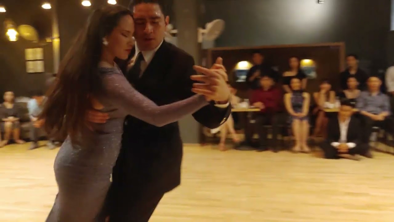 [Juan D'Arienzo - Inolvidable] Diego Ortega & Aldana Silveyra