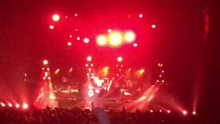 Enrique Bunbury - Alicia Expulsada Al País De Las Maravillas