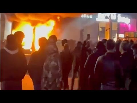 Video Thumbnail: Footage shows government buildings on fire in Iran amid ongoing protests
