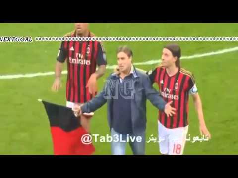 Fans Enter on the Field and Embraced De Jong ~ AC Milan vs Inter