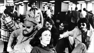 TRAFFIC - 40,000 Headmen + No Face, No Name, No Number