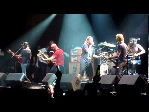 Ugly Kid Joe - Ace Of Spades (Motörhead cover) (Live in Cardiff, Oct '12)