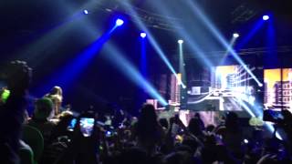 Steve Aoki - Get Me Out Of Here Live HD