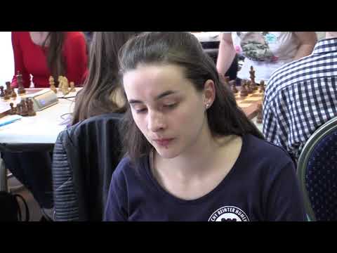 D20 1.3.  Majirská Karin - Ucekajová Veronika 0 - 1