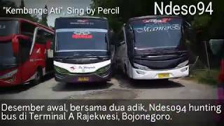 preview picture of video 'Daily vlog 8 # Hunting Bus Unik, Di Terminal A Bojonegoro # Ada Bus Legend ex Sumber Kencono'