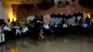 Maria Florencia Labiano y Hernán Rodriguez en "El Abrazo" 3/5