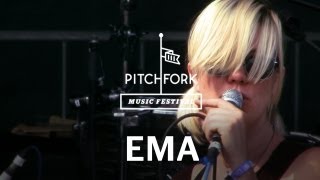 EMA - &quot;California&quot; - Pitchfork Music Festival 2011