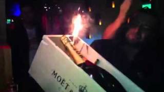 Peter Umschaden feiert seinen Geburtstag im iClub Graz