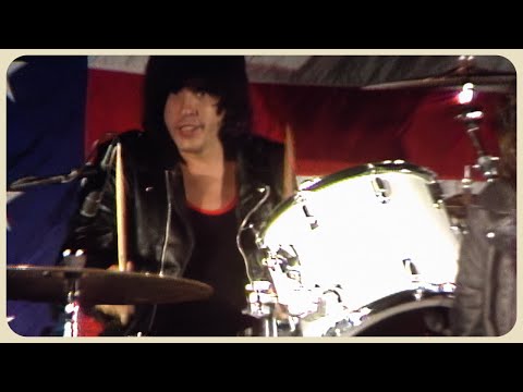 Ramones - The KKK Took My Baby Away (4K AI Remastered Music Video + Lyrics)