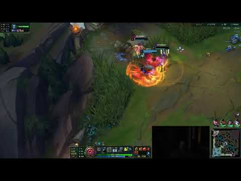 Tyler1 Watches Challenger Jayce Smurf On Enemy Team