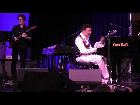 I Love Your Smile - Bobby Lyle at 9. Mallorca Smooth Jazz Festival (2022)