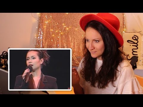Vocal Coach REACTS to LEA SALONGA- Don't Cry For Me Argentina