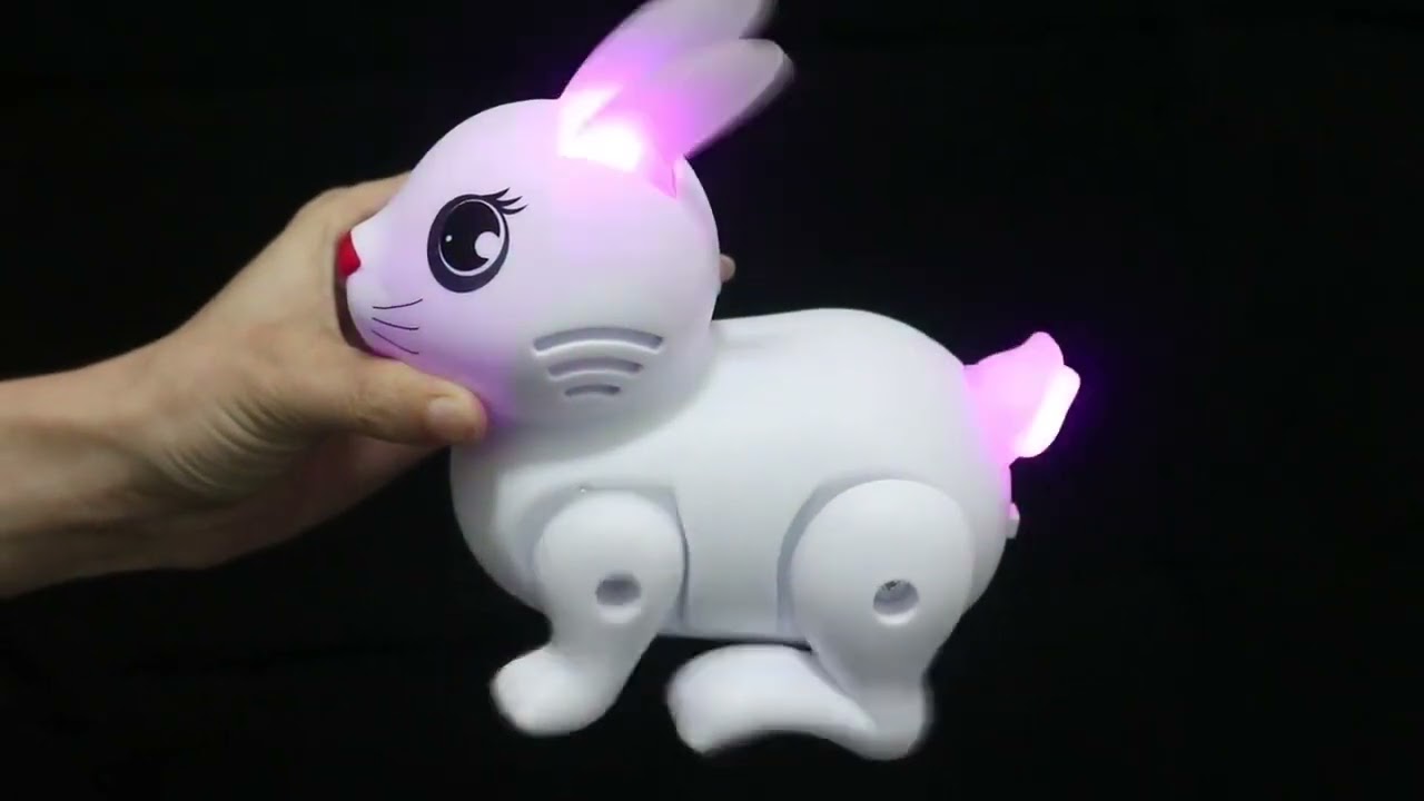 Elektronikus nyuszi pajtás fénnyel és hanggal videó