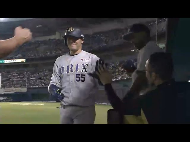 【6回表】あっという間のスタンドイン!! バファローズ・T-岡田 失投逃さず痛烈弾 2015/9/11 M-Bs