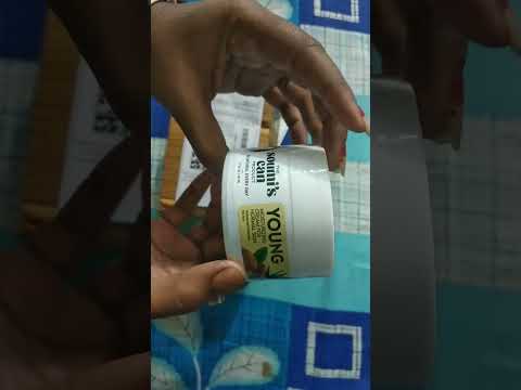 #the soumis can product#review #young moisturizing cream 😍😍#flipkart