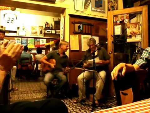 Alain Louie & Philip Bruffaerts   play   Stromae  Formidobel Flamenco Way