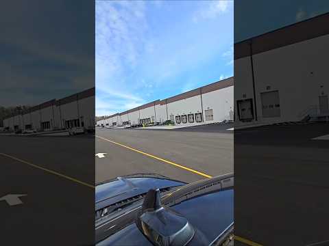 Brand new warehouse combined with two offices in Toms River — high ceilings and loading docks.